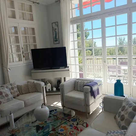 110 M2 Vue Environnement Exceptionnel Hyères